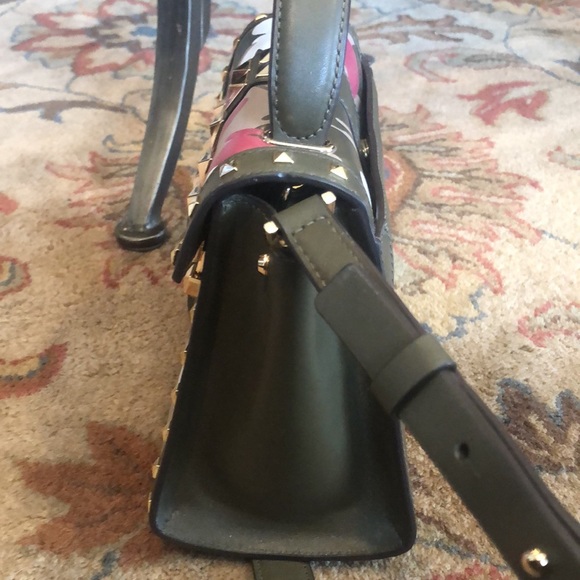 Michae Kors limited edition small/medium optional crossbody leather purse - Picture 3 of 9